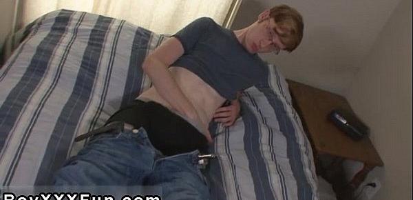  Amazing twinks Angel wakes up from a lovely nap and glides his